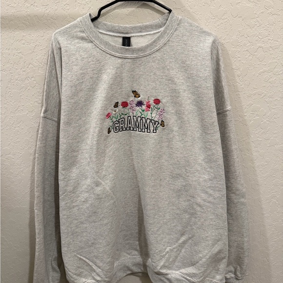 Custom Grammy grandma gray Sweatshirt - Picture 4 of 4